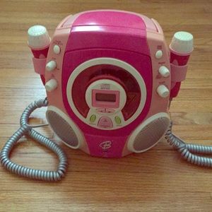 DVD player with microphones